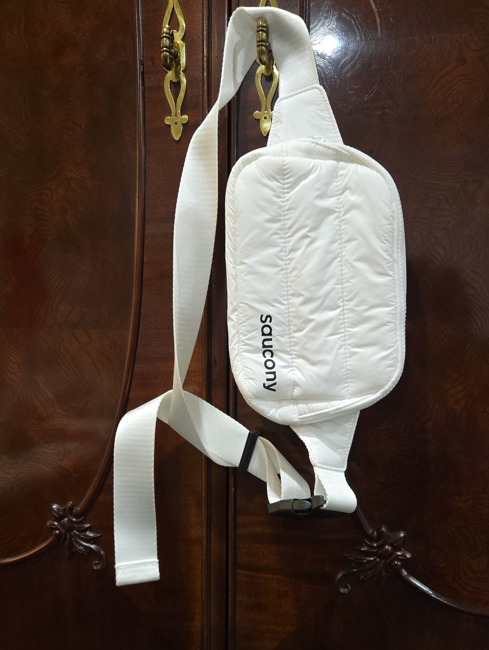 Saucony White Quilted Sling Bag with Adjustable Strap